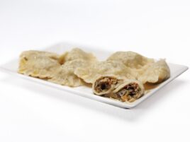 Pierogi z kapustą i grzybami – 1 szt. (produkt mrożony)