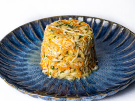 Surówka z białej kapusty