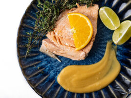 Łosoś gotowany na parze - 100 g